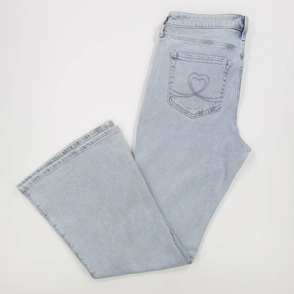 Hollister Women's Heart Embroidered High Rise Denim Flare Jeans‎ Light Blue 12s